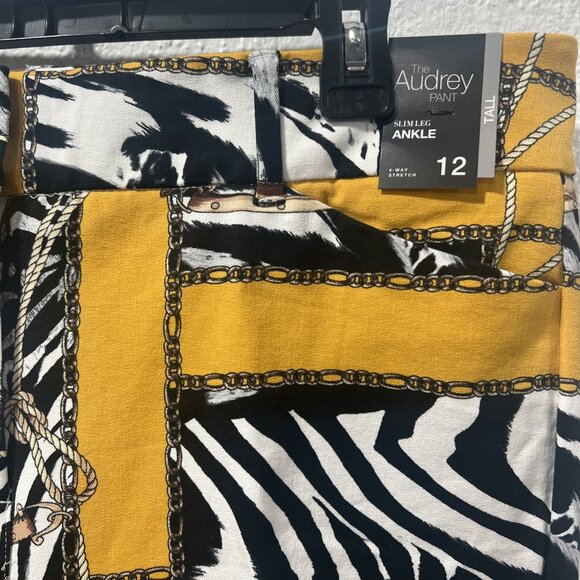 7TH AVENUE DESIGN STUDIO NYC Women's pants. Yellow with zebra print. Size 12 T - Picture 3 of 16